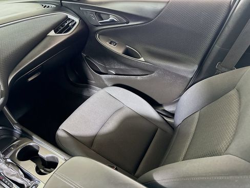 Certified 2025 Chevrolet Malibu LT FWD image 21