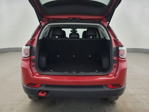 Used 2019 Jeep Compass Trailhawk w/ Cold Weather Group image 29