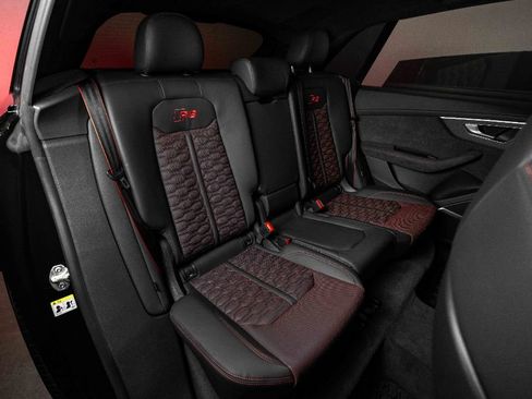Used 2026 Audi RS Q8 performance AWD/4WD image 16
