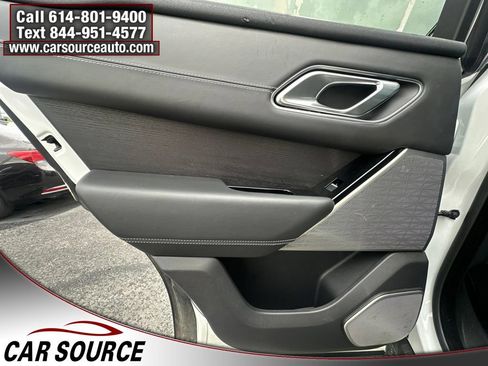 Used 2018 Land Rover Range Rover Velar R-Dynamic HSE AWD/4WD image 21
