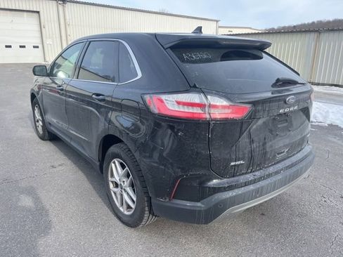 Used 2023 Ford Edge SEL image 8