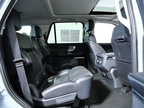 Certified 2025 Ford Expedition Platinum AWD/4WD image 42