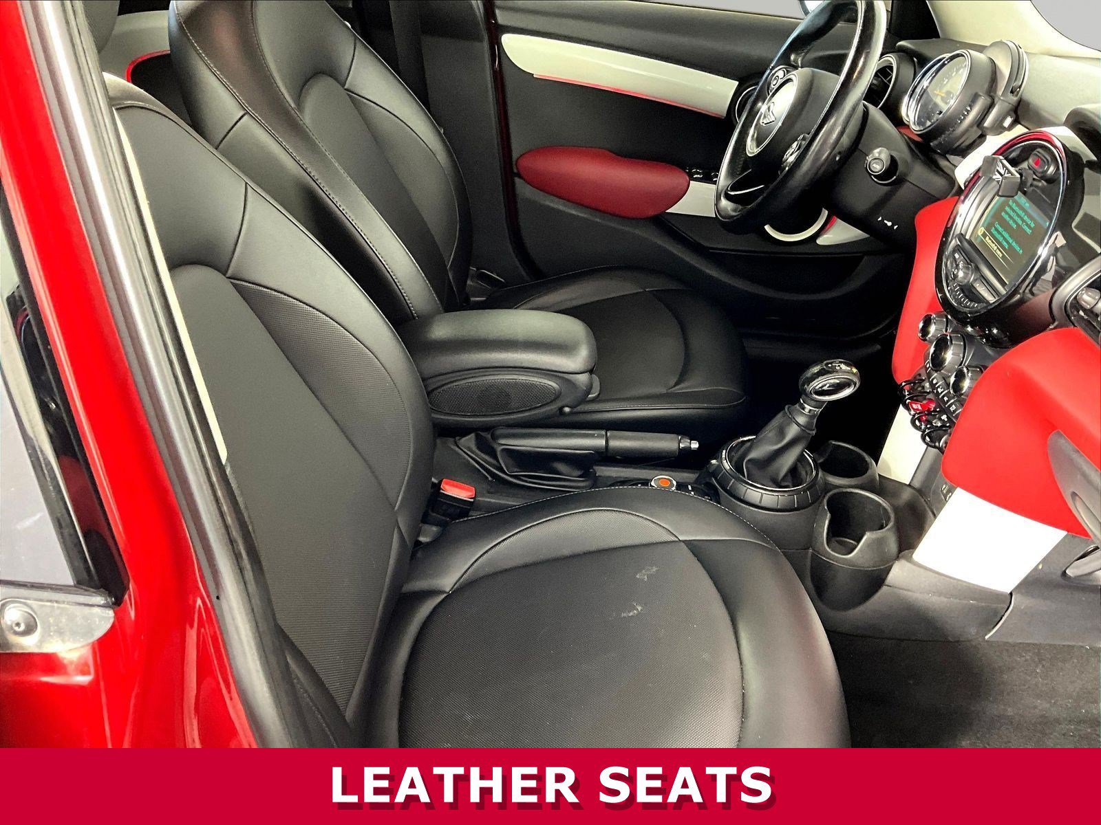 Used 2016 MINI Cooper 4-Door Hardtop FWD image 25