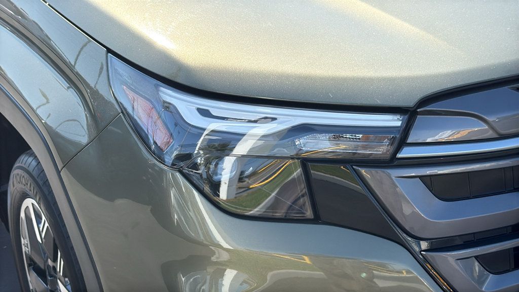 Certified 2026 Subaru Forester Premium AWD/4WD image 8