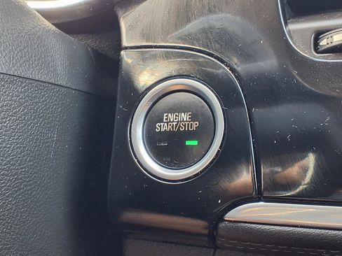 Used 2019 Buick Encore Preferred w/ Safety Package image 11