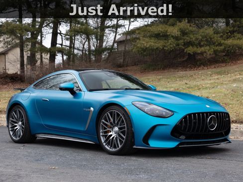 Used 2024 Mercedes-Benz AMG GT 63 image 1