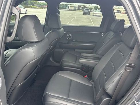 Used 2026 Hyundai Palisade Calligraphy FWD image 18
