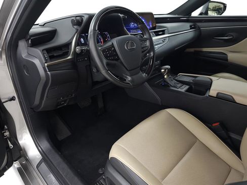 Certified 2020 Lexus ES 350 w/ Premium Package image 15