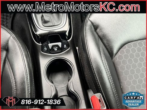 Used 2019 Jeep Compass Latitude FWD image 29