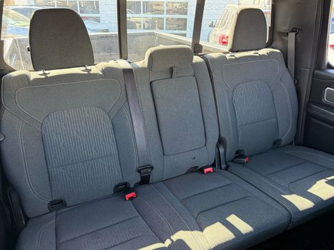 Used 2021 RAM 1500 Big Horn image 25