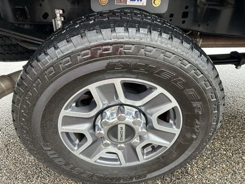 Certified 2025 Ford F250 XLT w/ 360-Degree Camera Package image 13