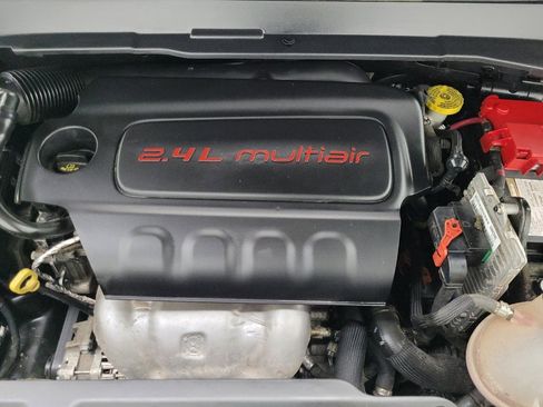 Used 2019 Jeep Compass Latitude w/ Cold Weather Group image 30