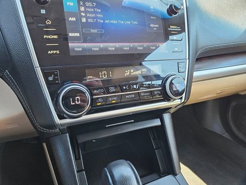 Used 2019 Subaru Outback 2.5i Limited w/ Popular Package #2 image 22