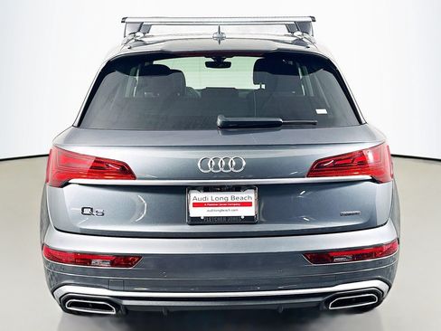 Used 2023 Audi Q5 2.0T Premium w/ Convenience Package AWD/4WD image 3