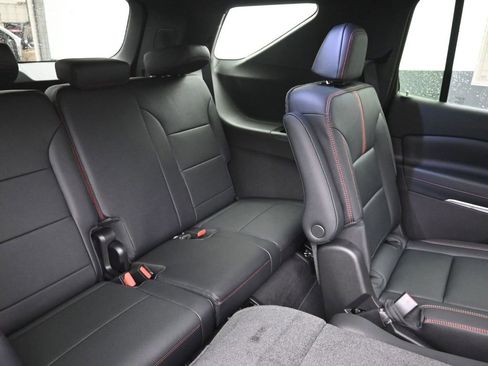 New 2026 Chevrolet Traverse RS image 11