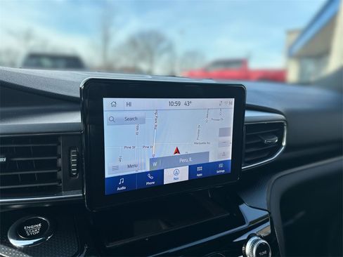 Used 2023 Ford Explorer ST-Line w/ Class IV Trailer Tow Package image 19