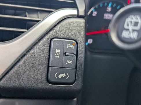 Used 2020 Chevrolet Tahoe LS w/ Max Trailering Package AWD/4WD image 13