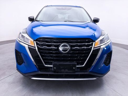Used 2021 Nissan Kicks S FWD image 9