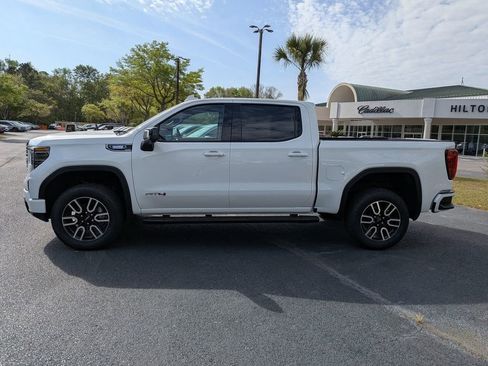 New 2026 GMC Sierra 1500 AT4 w/ AT4 Premium Package AWD/4WD image 7
