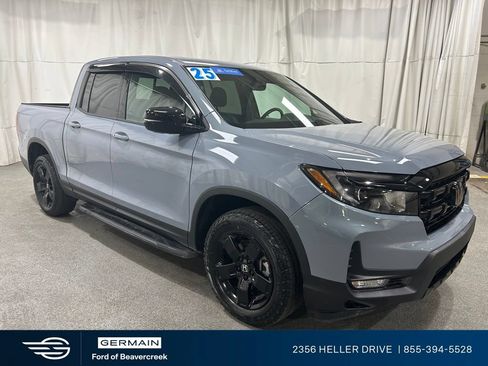 Used 2025 Honda Ridgeline Black Edition image 2