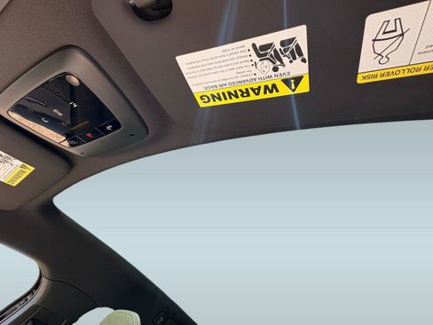 Certified 2025 Volvo EX30 Plus w/ Climate Package image 15