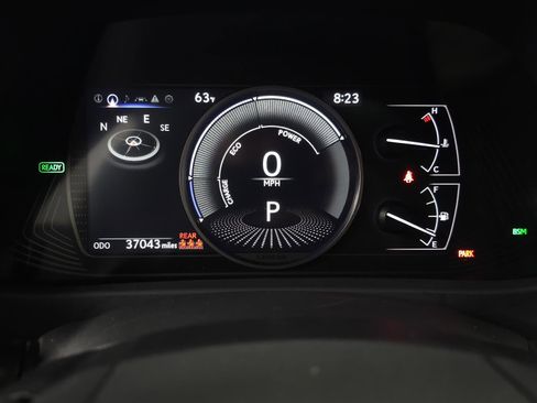 Used 2024 Lexus UX 250h AWD w/ Premium Package image 22