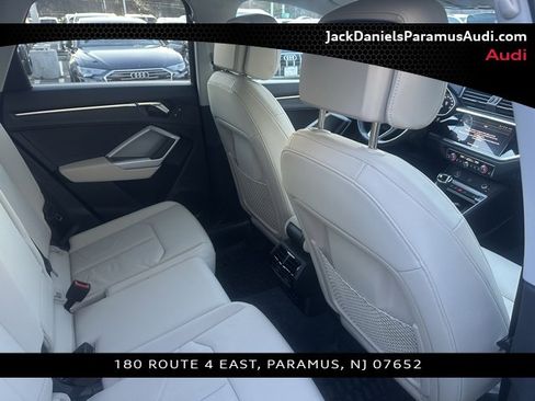 Used 2023 Audi Q3 2.0T Premium w/ Convenience Package image 16