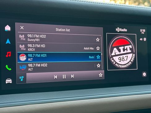 Certified 2024 Porsche Cayenne image 18