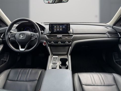 Used 2022 Honda Accord Touring image 16