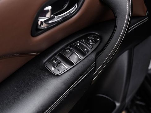 Used 2022 INFINITI QX80 Premium Select w/ Cargo Package image 47