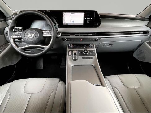 Used 2023 Hyundai Palisade SEL FWD image 7