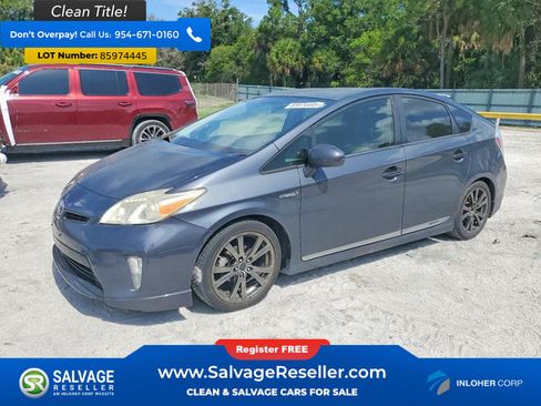 Used 2012 Toyota Prius Three w/ Plus Performance Pkg FWD image 1