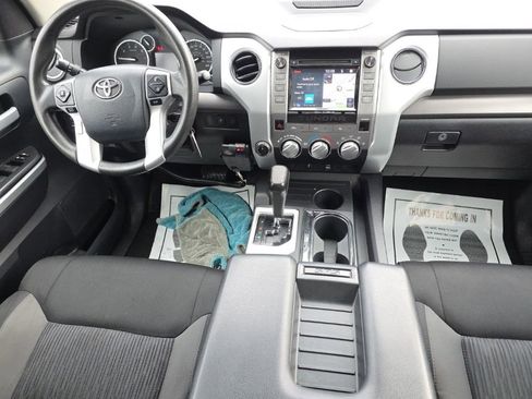 Used 2014 Toyota Tundra SR5 image 18