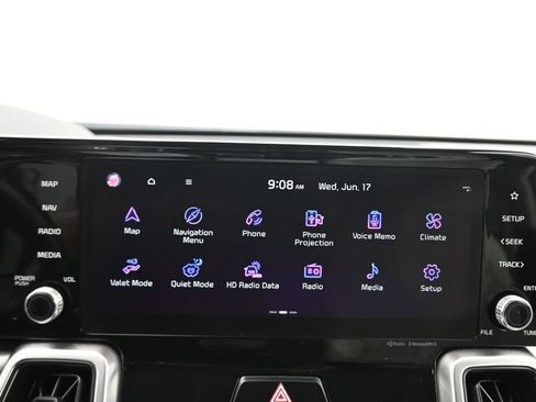 Used 2023 Kia Sorento S FWD image 17