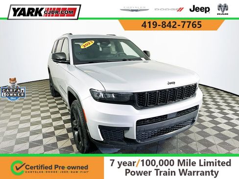 Certified 2023 Jeep Grand Cherokee L Laredo image 1