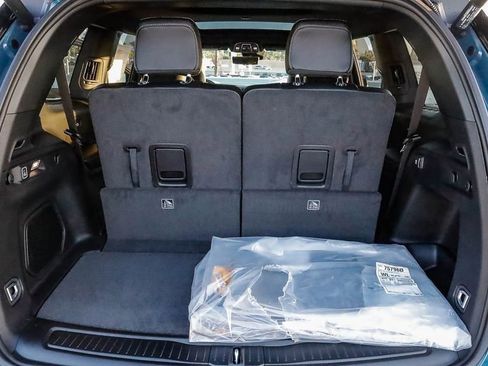 New 2026 Jeep Grand Cherokee L Limited AWD/4WD image 32