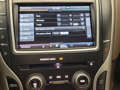 Used 2016 Lincoln MKX Reserve w/ Climate Package FWD image 25