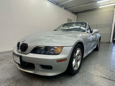 Used 2000 BMW Z3 2.5i image 32