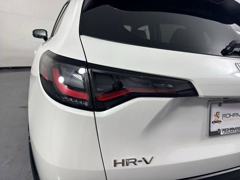 Certified 2026 Honda HR-V LX image 31