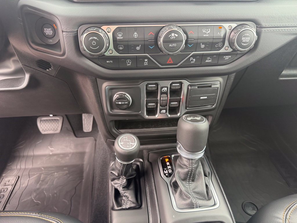 New 2027 Jeep Wrangler Unlimited Sahara AWD/4WD image 17