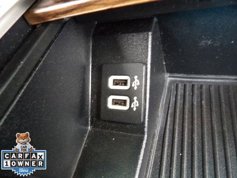 Used 2019 Ford F150 Lariat w/ Equipment Group 502A Luxury image 22