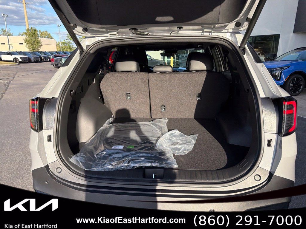New 2027 Kia Sportage X-Line AWD/4WD image 16