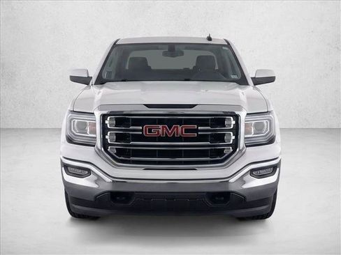 Used 2017 GMC Sierra 1500 SLT RWD image 2