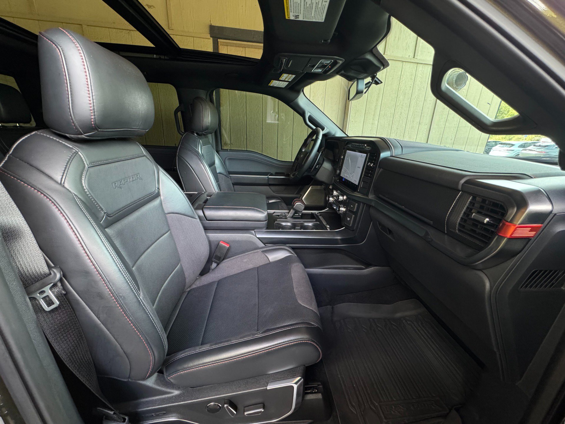 Used 2024 Ford F150 Raptor AWD/4WD image 22