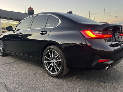 Used 2021 BMW 330i xDrive Sedan w/ Convenience Package image 4