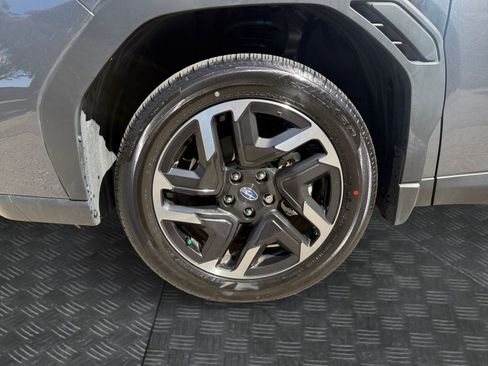 Used 2026 Subaru Forester Limited AWD/4WD image 9