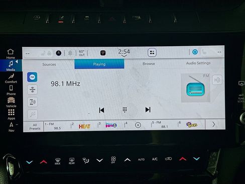 New 2026 Jeep Grand Cherokee L Limited image 13