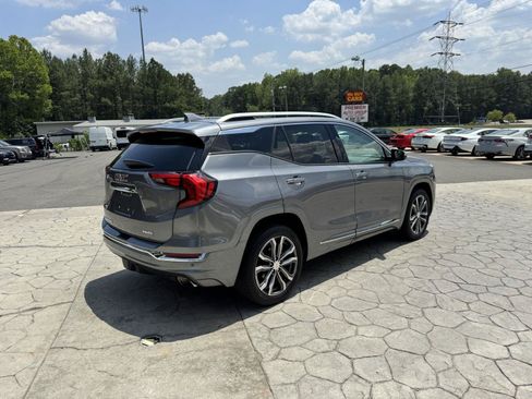 Used 2020 GMC Terrain Denali w/ Denali Premium Package AWD/4WD image 14