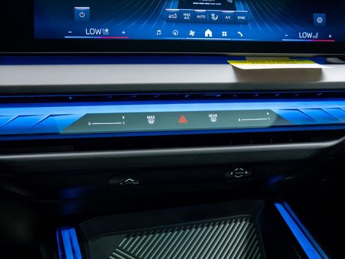 New 2026 BMW X3 xDrive30 w/ Premium Package image 28