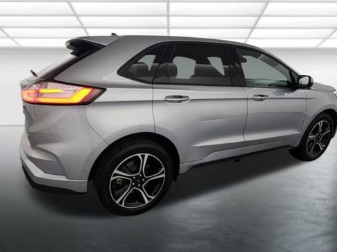 Used 2023 Ford Edge ST image 8